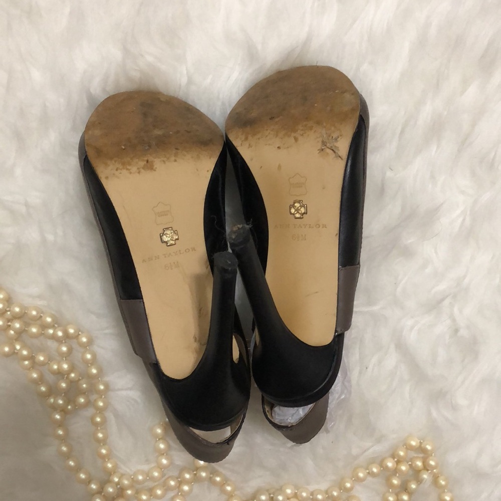 ANN TAYLOR • Elegant Black & Brown Open Toe Heels w Side Zipper Detail - Picture 8 of 16